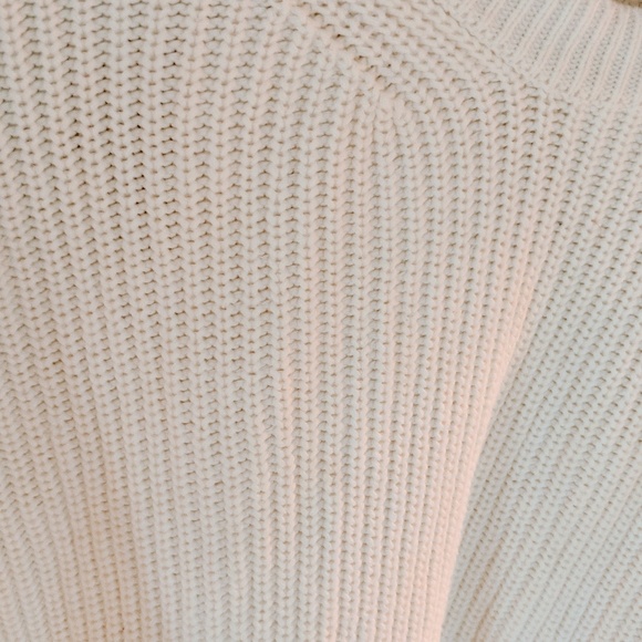 Side tie sweater - Picture 3 of 8